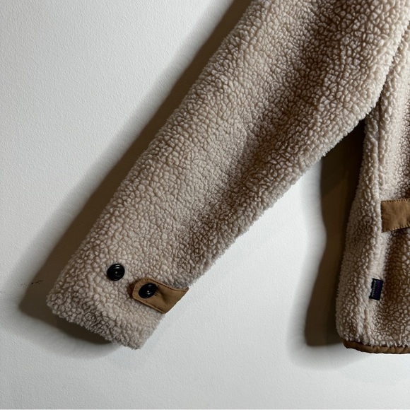 Patagonia - Women’s - Zip-up Fleece Jacket Sweater - Size Medium - Picture 16 of 16